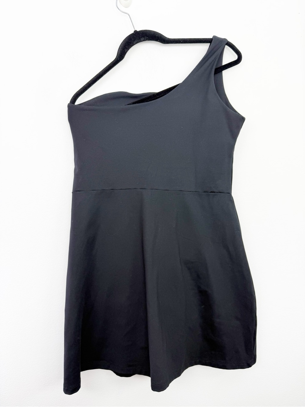 Girlfriend Collective Black One Shoulder Bianca Dress Size XL - Picture 4 of 5